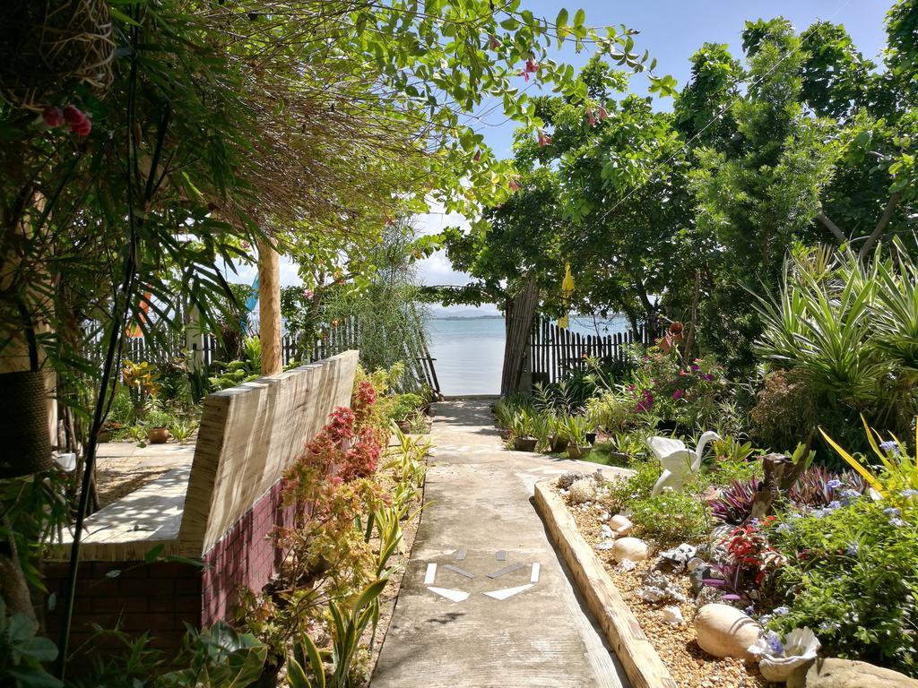 Jao Bay Resort Bagian luar foto